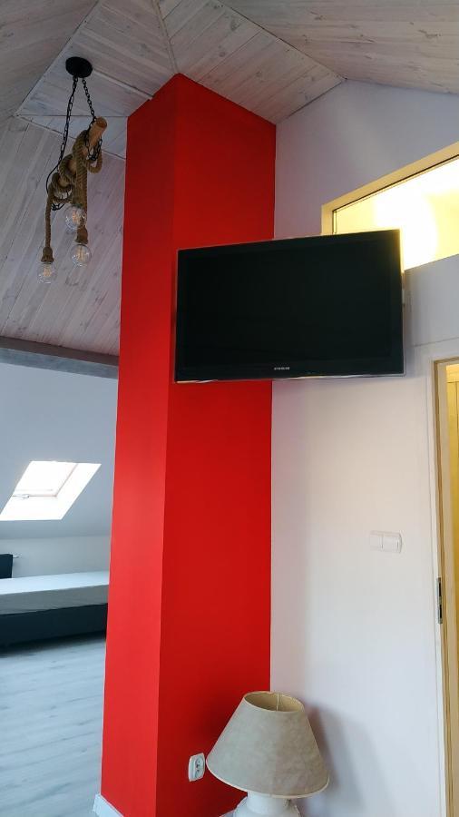 Apartament Witkacego Czerwony Słupsk Zewnętrze zdjęcie