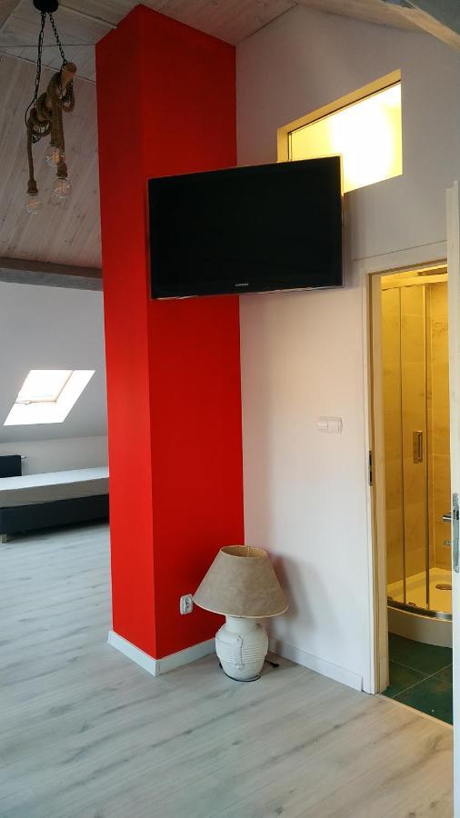 Apartament Witkacego Czerwony Słupsk Zewnętrze zdjęcie